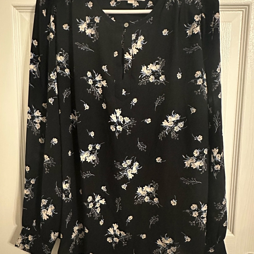 LOFT Black and White Floral Top
